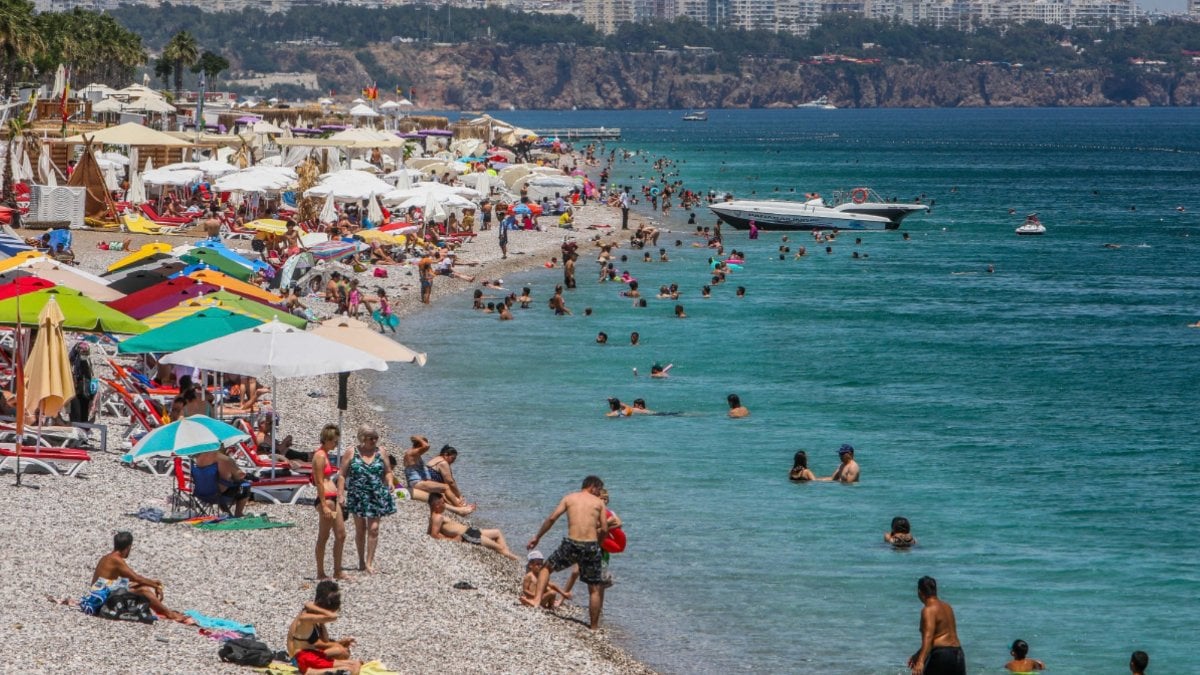 Akdeniz’de 4 ülkenin turizm yarışı: 100 milyar dolar…