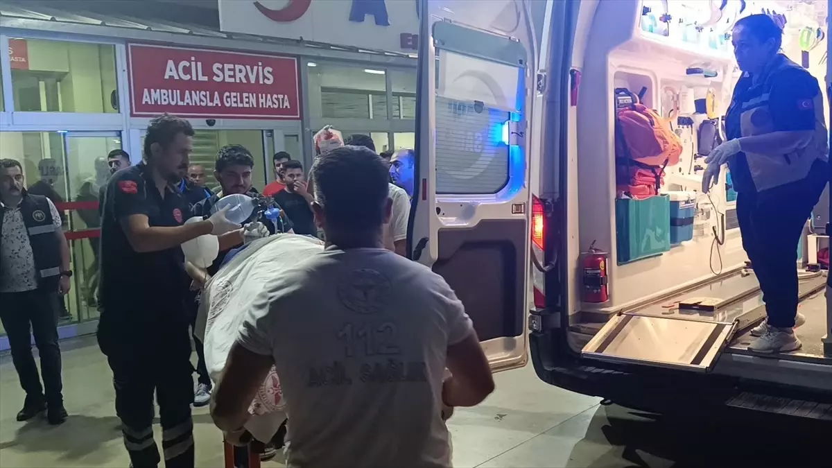Kozan’da Trafik Kazası: Motosiklet Sürücüsü Yaralandı