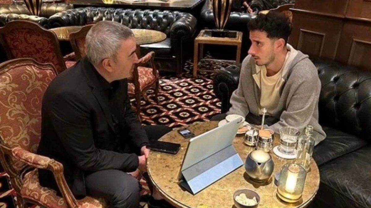 Oğuzhan Özyakup, Beşiktaş’ı ziyaret etti