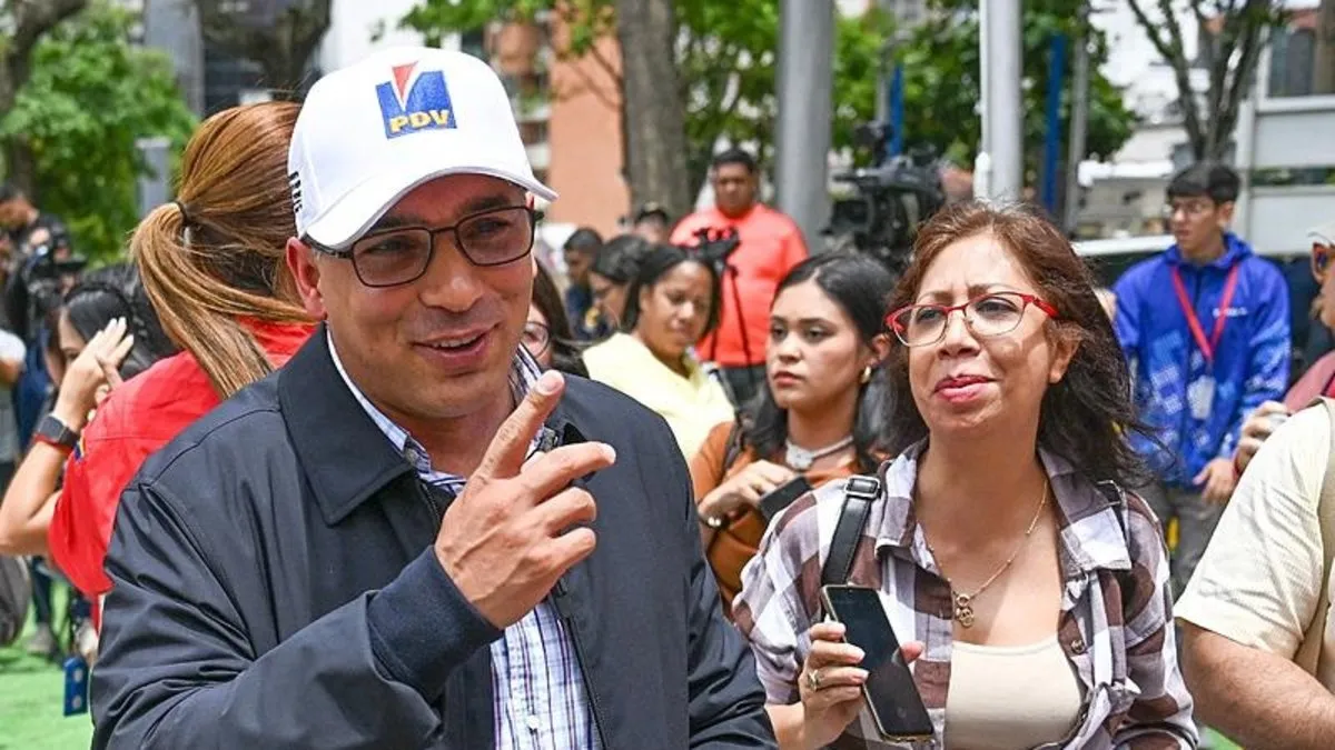 Venezuela’da eski petrol bakanı gözaltına alındı