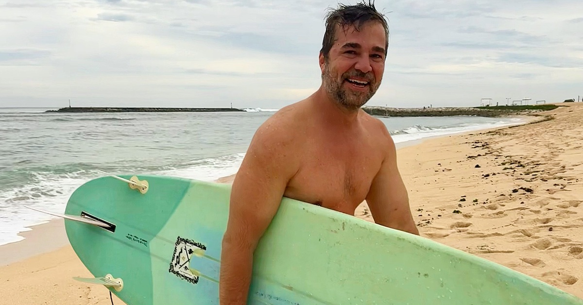 Engin Altan Düzyatan, Hint Okyanusu’nda sörf yaptı