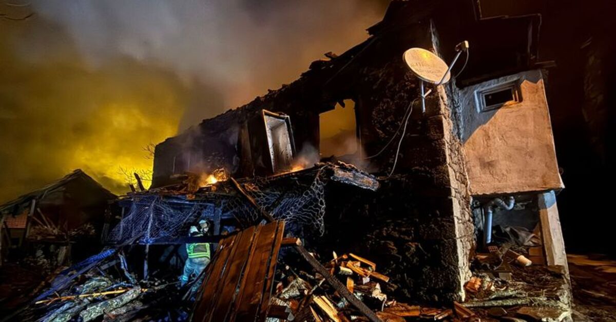 Yangın çıkan evinde ölü bulundu