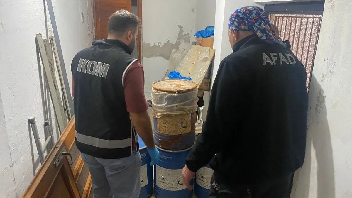 Antalya’da izinsiz siyanür bulunduran 4 gayrimenkul uzmanı tutuklandı