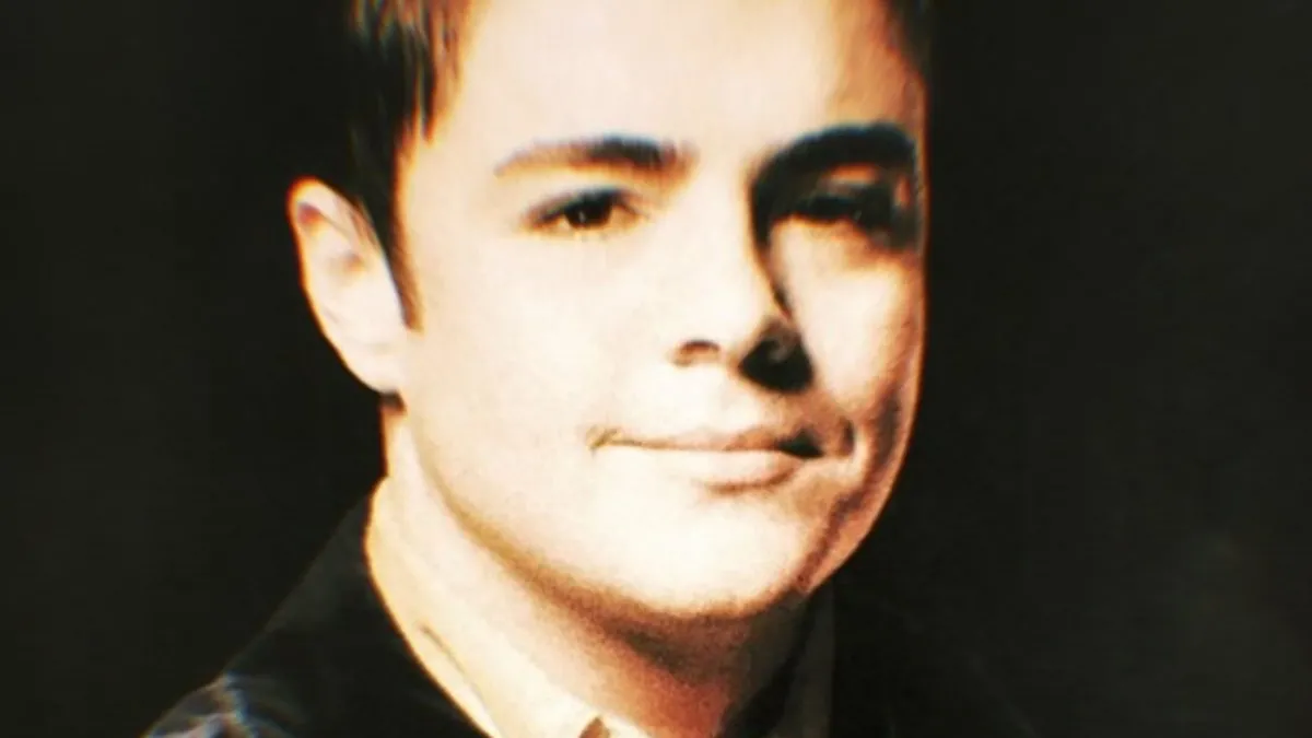 ‘Bebeto’ yüzlü ünlü şarkıcıyı tanıyabildiniz mi? 90’lı yıllara damga vurmuştu …