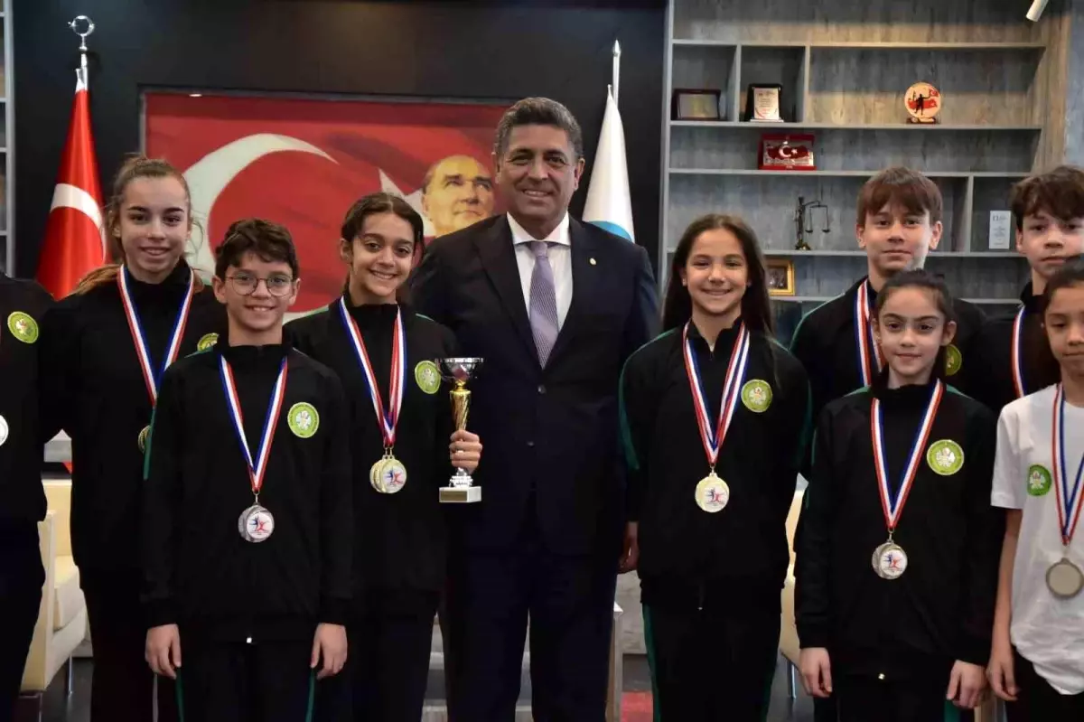 Manisa BBSK, Uluslararası Aerobik Cimnastik Turnuvası’nda Büyük Başarı Elde Etti