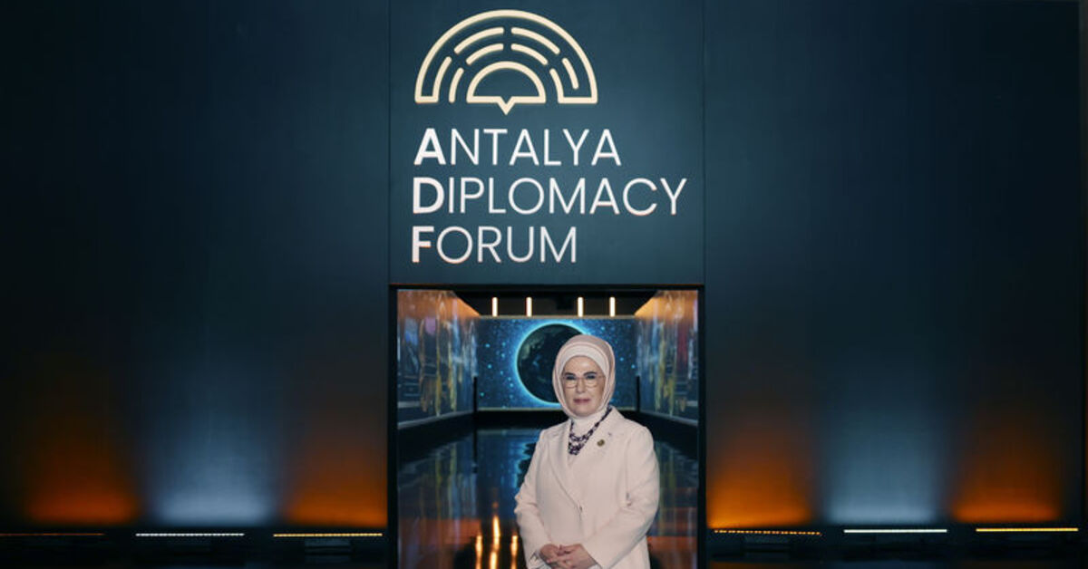 Emine Erdoğan’dan Antalya Diplomasi Forumu’na ilişkin paylaşım